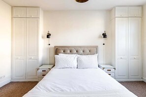 1 bedroom, iron/ironing board, Internet