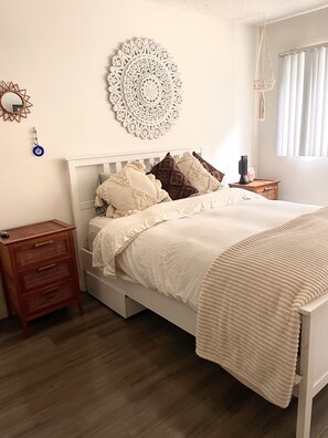 1 slaapkamer, een bureau, gratis wifi, beddengoed