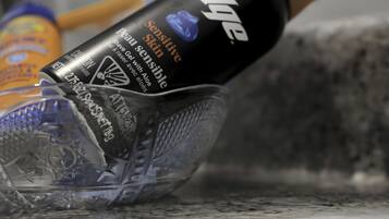 SĂšche-cheveux, serviettes fournies, savon, papier toilette