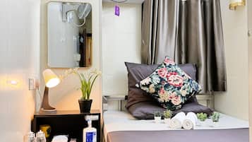 Standard Double Room | Desk, iron/ironing board, free WiFi, bed sheets