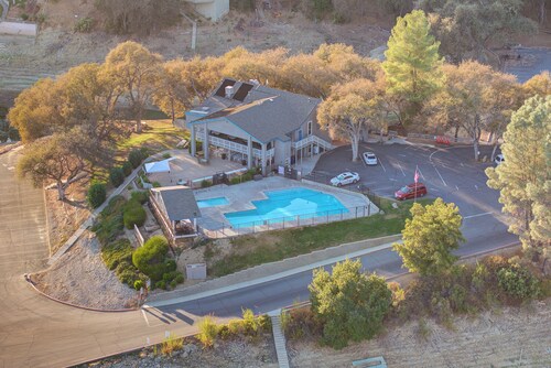 Incredible Lake Views at Lake Nacimiento!