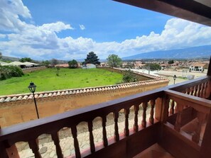 Standard-Doppelzimmer | Hochwertige Bettwaren, kostenloses WLAN, Bettwäsche