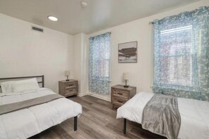 6 makuuhuonetta, vuodevaatteet