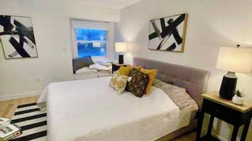 6 bedrooms, free WiFi, bed sheets