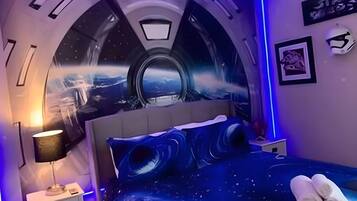 4 bedrooms, iron/ironing board, travel cot, WiFi