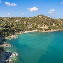 Private beach, white sand, sun-loungers, beach umbrellas