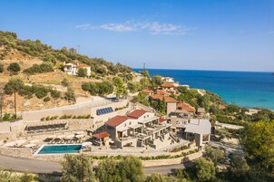 Πρόσοψη καταλύματος