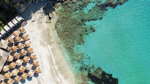 Beach bar - Paramithenio Village Beach Resort & Spa (Kymi-Aliveri)