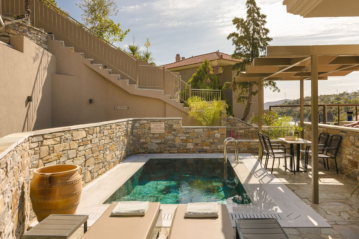 Deluxe Duplex with Sea View and Private Heated Pool | Privat basseng