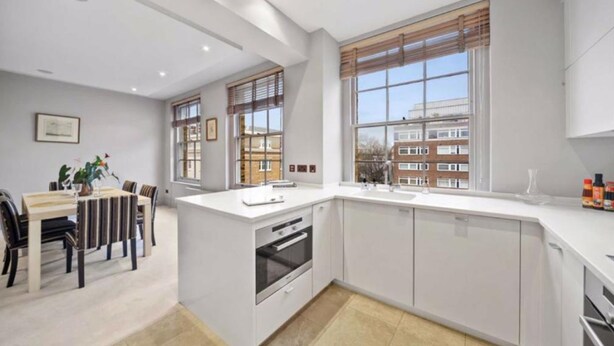 Private kitchen - Beautiful 3-bed Apartment in London (London)