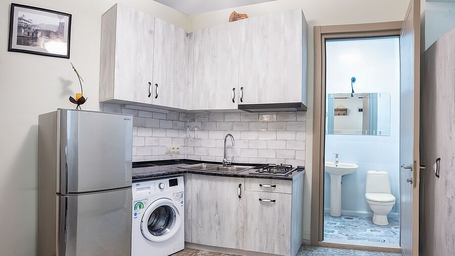 H&B apartments Ierusalim