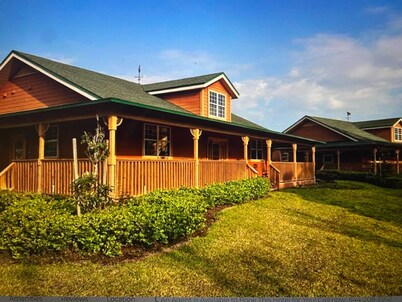 A cowboys dream! Florida's top, FUN, family oriented,  & most stunning resorts! 