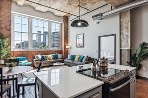 Grand Apartment | Private kitchen