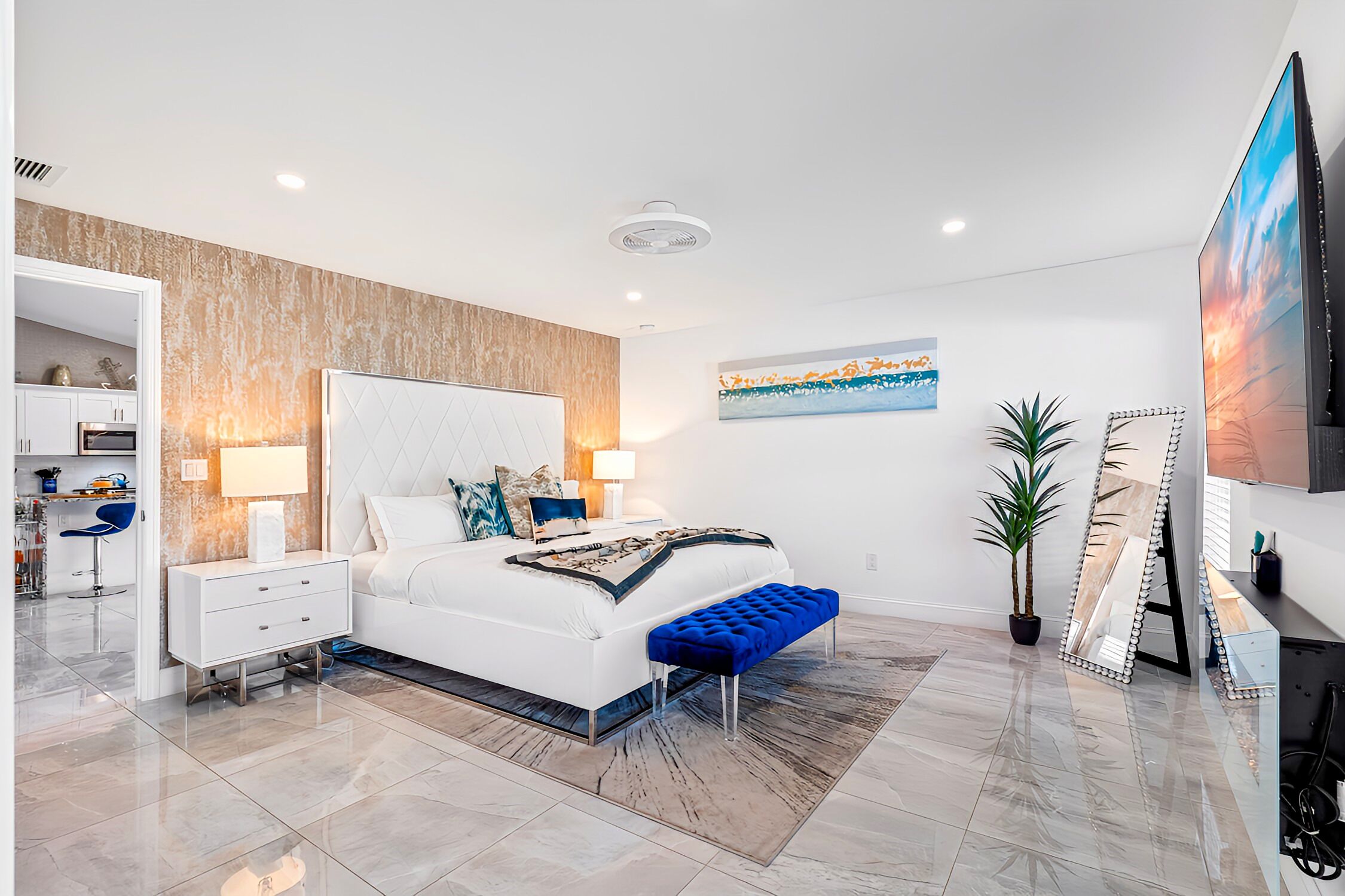 3 dormitorios, tabla de planchar con plancha, wifi gratis y ropa de cama