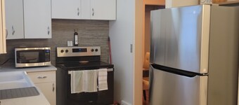 10 min from Downtown Lincoln! Attractive & Modern. Lots of space & toddler trim.