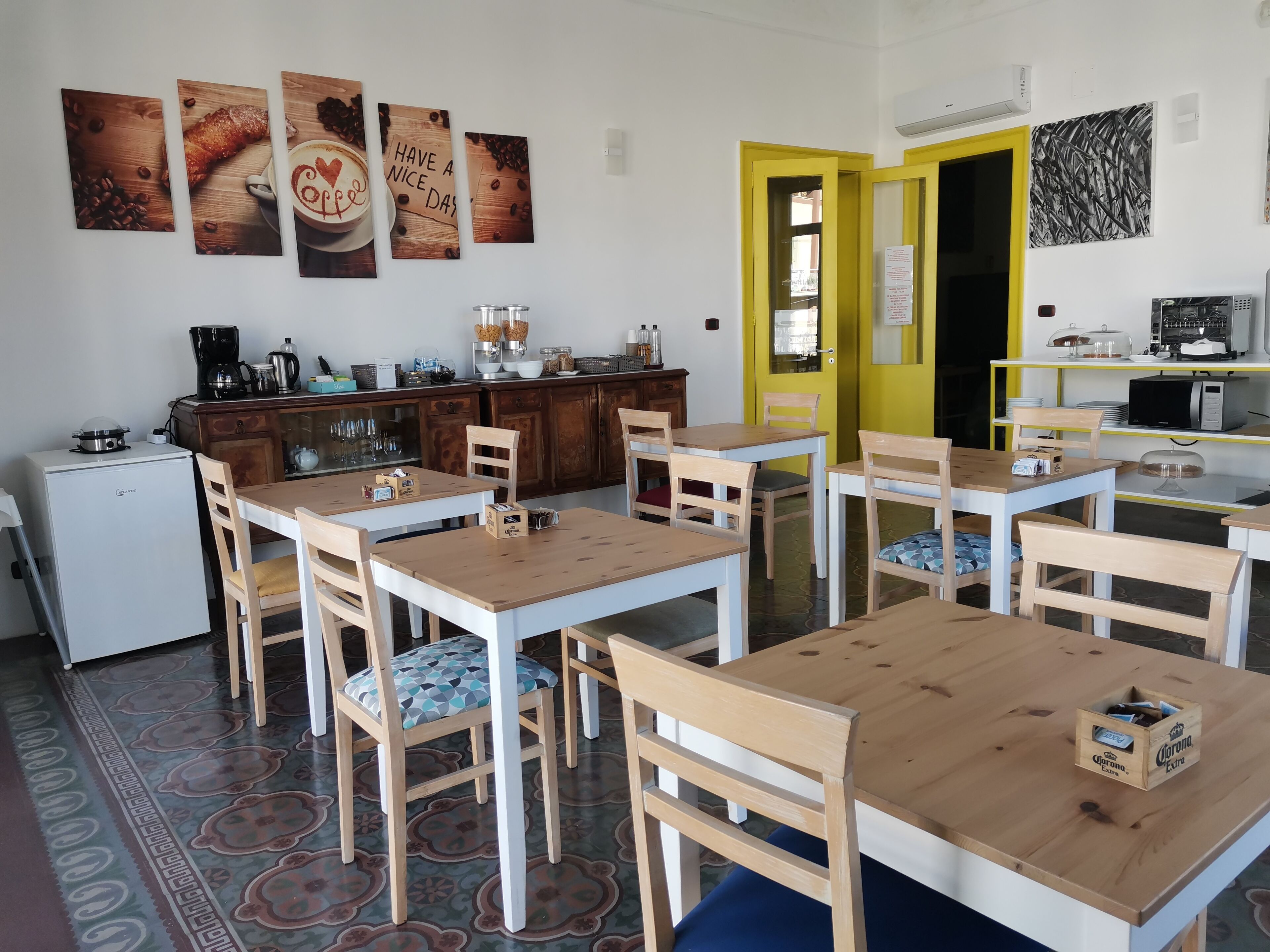 รวมอาหารเช้าแบบบุฟเฟ่ต์ ทุกวัน