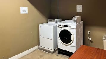 ์๋ฐ ์์ค ๋ด ํธ์ ์์ค/์๋น์ค