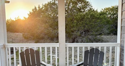 Tiny Home Escape on 48 Acres -Near Rocker B Ranch in Graford, Texas -Fire Pit