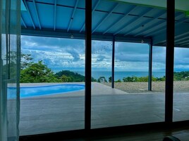 Ropa de cama de alta calidad, cubrecamas, wifi gratis y ropa de cama 