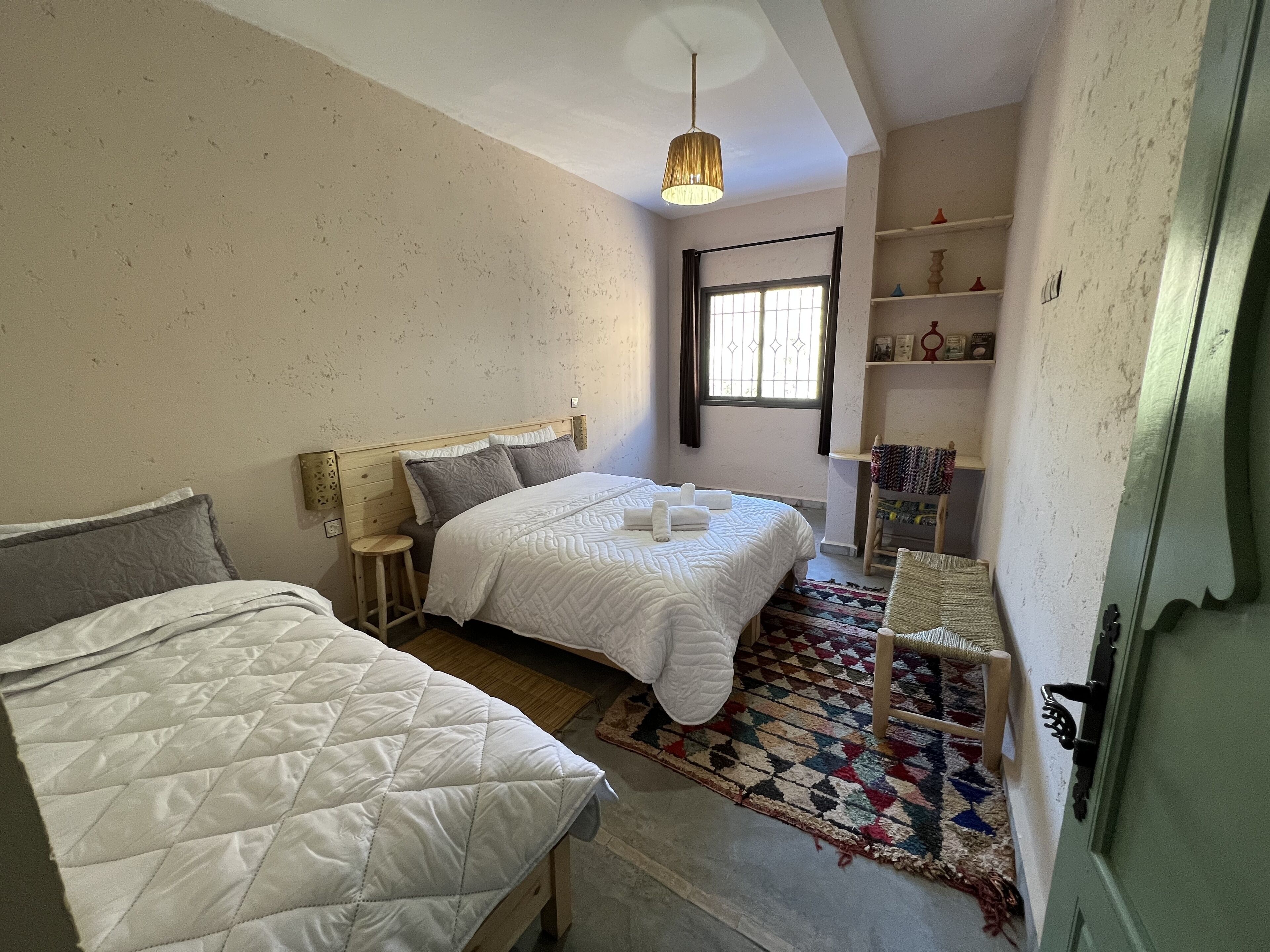 1 chambre, literie de qualité supérieure, couette en duvet d'oie, bureau
