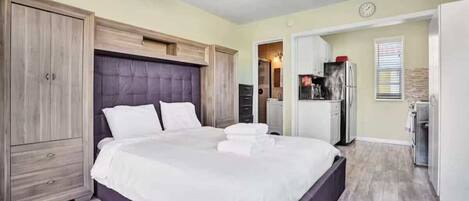 1 chambre, fer et planche à repasser, Wi-Fi