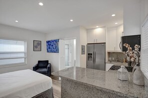 Strygejern/strygebræt, weekendseng, Wi-Fi