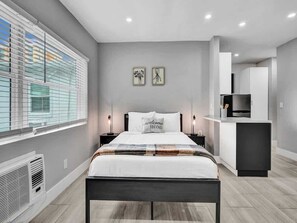 旅行用ベビーベッド、WiFi