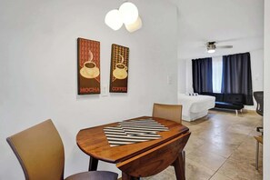 Dining - Waves Studio | Cozy Beach Town Escape (Pompano Beach)