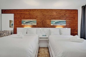 Tabla de planchar con plancha y wifi