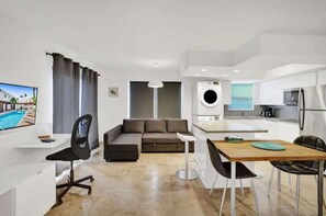 Interior - Oceans in Pompano - 2BR Apartment (Pompano Beach)