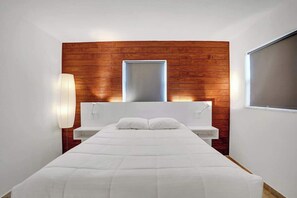 2 室のベッドルーム、アイロン / アイロン台、WiFi