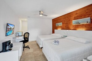 2 bedrooms, desk, iron/ironing board, WiFi