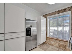 Interior - Sunny 2BR Retreat | Walk to Beach + Pool Access (Pompano Beach)