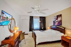 1 bedroom, desk, iron/ironing board, WiFi