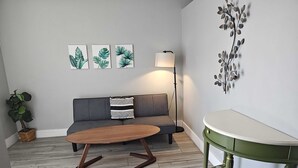 Unclassified image, 2 of 15, button - Urban Escape 1BR Near Las Olas (Fort Lauderdale)