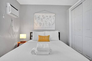 1 bedroom, desk, iron/ironing board, WiFi