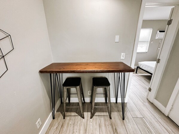 1 bedroom, desk, iron/ironing board, WiFi