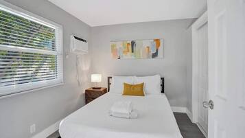 1 bedroom, iron/ironing board, WiFi