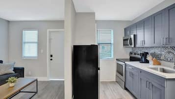 咖啡機/沖茶器、廚房用具/餐具/器皿