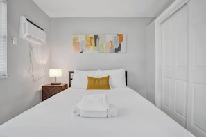 1 Schlafzimmer, Bügeleisen/Bügelbrett, WLAN