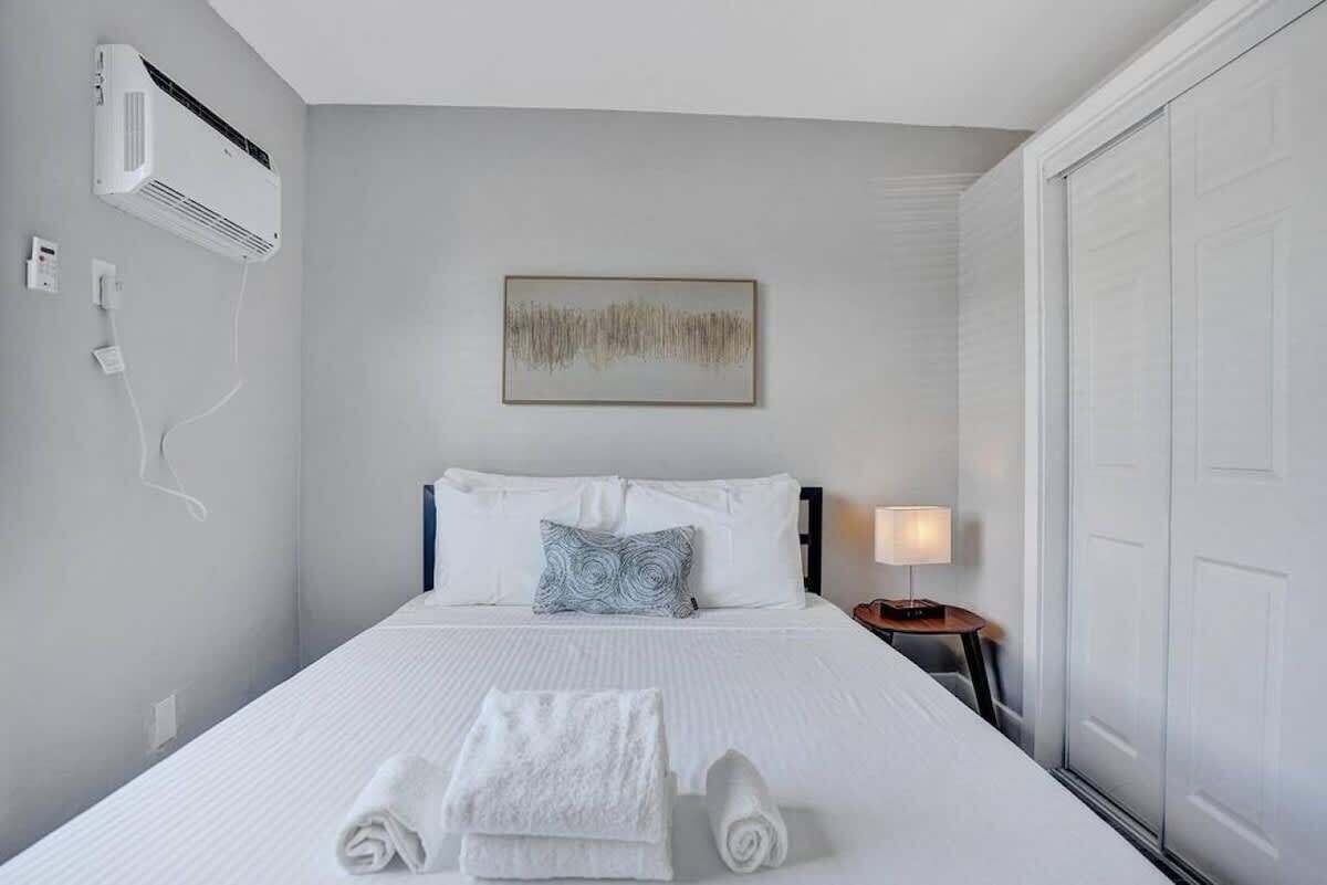 1 bedroom, iron/ironing board, WiFi