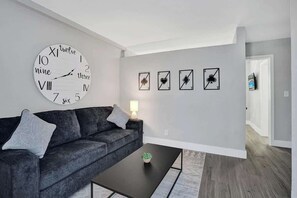 Smart TV, offices