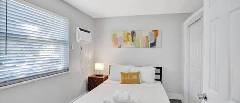 2 chambres, bureau, fer et planche à repasser, Wi-Fi