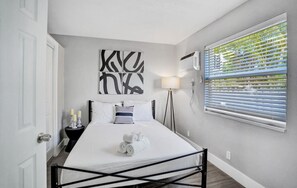 1 soveværelse, skrivebord, strygejern/strygebræt, Wi-Fi