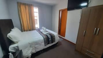 Quarto solteiro clássico | Individualmente decorados, Wi-Fi de cortesia