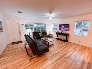 تلفزيون ذكي