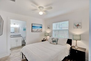 2 室のベッドルーム、アイロン / アイロン台、WiFi