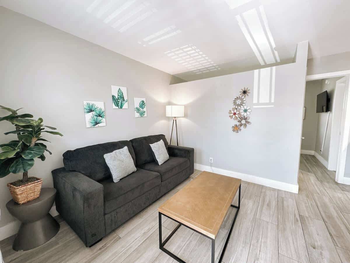 スマートテレビ、書斎 / ワークスペース