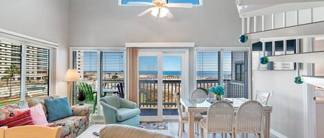 Smart TV, DVD player, books