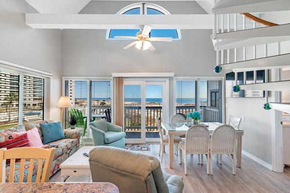 Smart TV, DVD player, books - 1335 Gulf Shores Plantation-West (Gulf Shores)